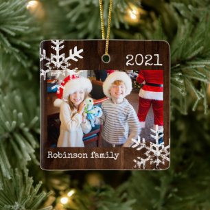 Rustikaler Holz-Familienfoto-Weihnachten  Keramikornament