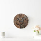 Rustikaler hölzerner Bär Runde Wanduhr (Zuhause)