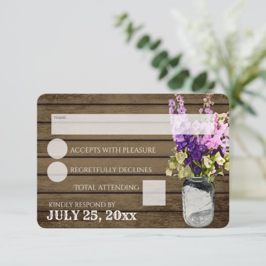 Rustikaler Jar Delpheniums Response RSVP Karte (Stehend Vorderseite)