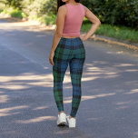 Rustikaler Karierter Clan Campbell Green Blue Tart Leggings<br><div class="desc">Mit diesen kühlen,  dunkleren und hochwertigen Leggings mit dem karierten Muster des Campbell Scottish Tartan können Sie Ihren Wintergarderobe noch weiter ausbauen. Ideal für den Urlaub und perfekt für alle Winteraktivitäten,  Training oder Training. Phantastisches schottisches Clan-Design.</div>