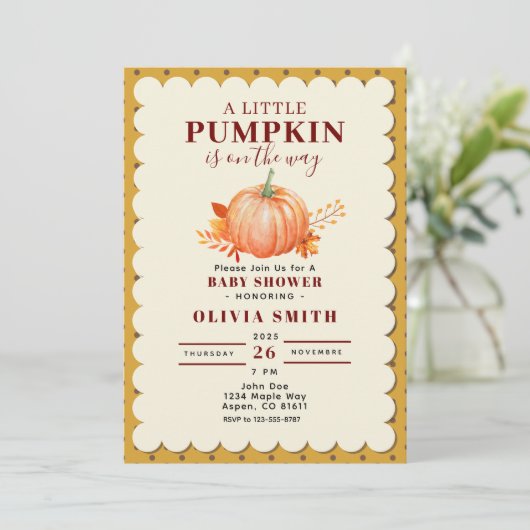 Rustikaler, kleiner Pumpkin Fall Baby Duschpunkt Einladung (Stehend Vorderseite)