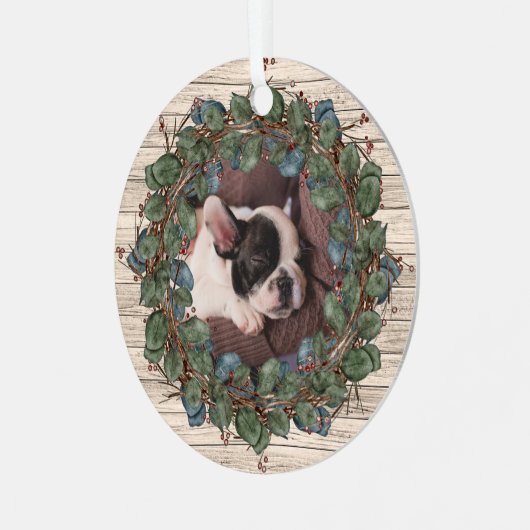 Rustikaler Kranz auf Foto von Holzhunden Ornament Aus Metall (Vorderseite links)