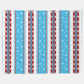 Rustikaler Land-Winter in Aqua Blau und Marsala Fleecedecke (Vorderseite (Horizontal))