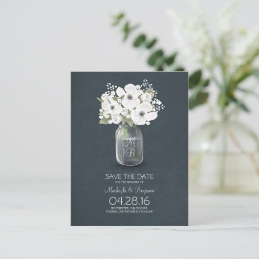 Rustikaler Mason Jar Baby Atem Save the Date Ankündigungspostkarte (Stehend Vorderseite)