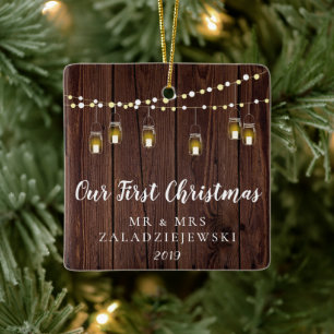 Rustikaler Mason Jar beleuchtet unsere ersten Weih Keramikornament