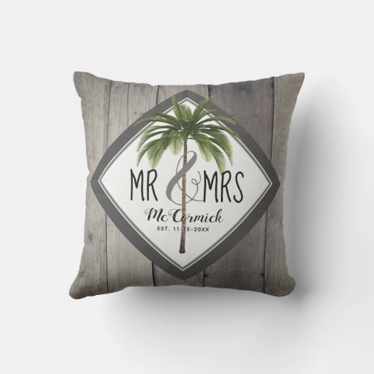 Rustikaler Mr. und Mrs. Grey Monogram Palm Tree ne Kissen (Rückseite)