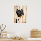 Rustikaler Nautikknochen auf gewittertem Holz Poster (Küche)