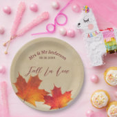 Rustikaler Orangenfall in Blätter der Liebe Herbst Pappteller (Party)