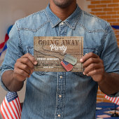 Rustikaler Party-Militärhund markiert die US-Flagg Einladung