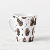 Rustikaler Pinecone Kleine Latte Tasse | Waldurlau (Linke Ecke)