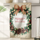 Rustikaler Pinecone Weihnachtskranz Personalisiert Geschirrtuch