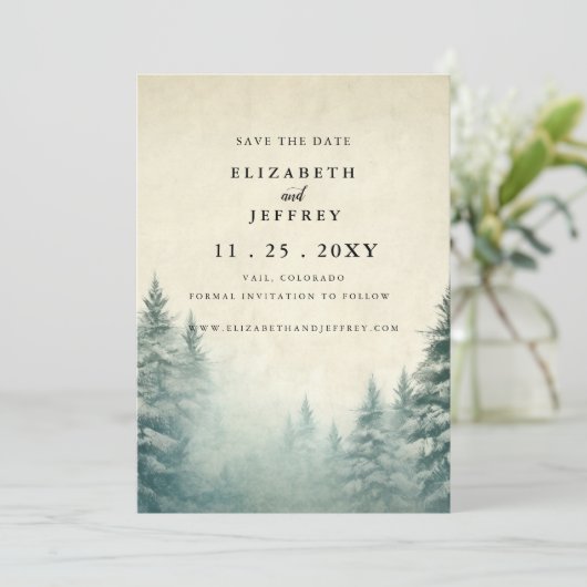 Rustikaler Pinienwald Save the Date Ankündigung (Stehend Vorderseite)