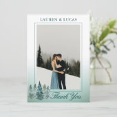 Rustikaler Pinienwald Vielen Dank für Ihr Hochzeit Dankeskarte (Stehend Vorderseite)