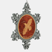 Rustikaler Raven auf der inneren Birkenrinde Schneeflocken Zinn-Ornament (Links)