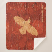 Rustikaler Raven auf der inneren Birkenrinde Sherpadecke (Vorderseite)