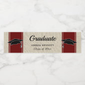 Rustikaler Red Graduate Cap Abschluss Wasserflaschenetikett (Einzelnes Label)