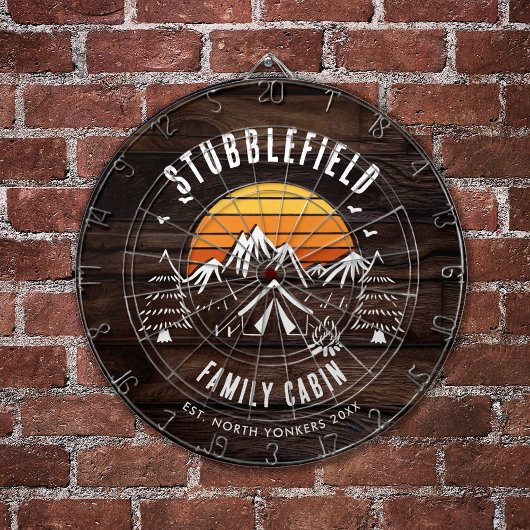 Rustikaler Retro-Familienname Holz sieht benutzerd Dartscheibe