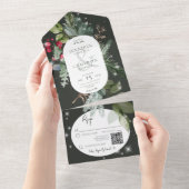 Rustikaler Schwarzer Pine & Holly Winter Sparkle Q All In One Einladung (Abreißen)