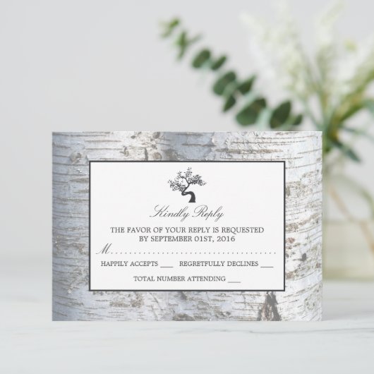 Rustikaler Silberbaum Hochzeit RSVP Karte (Stehend Vorderseite)