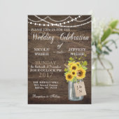 Rustikaler Stall Hochzeit Sonnenblumen Mason Jar Einladung (Stehend Vorderseite)