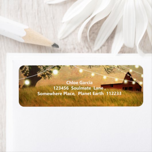 Rustikaler Stall mit String Lights (Insitu)