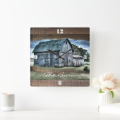 Rustikaler Stall Quadratische Wanduhr (Zuhause)