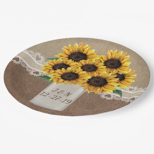 Rustikaler Stall Wedding Wood Mason Jar Sonnenblum Pappteller (Schrägansicht)