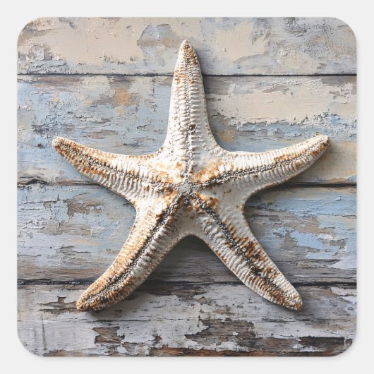 Rustikaler Starfish auf gewittertem Holz Quadratischer Aufkleber (Vorderseite)