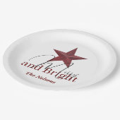 Rustikaler Stern Merry & Bright personalisiert Pappteller (Schrägansicht)