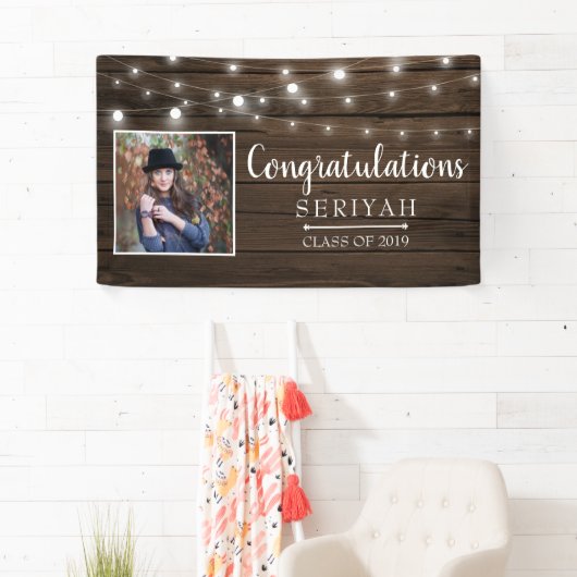 Rustikaler String Lights Abschluss Banner (Insitu)