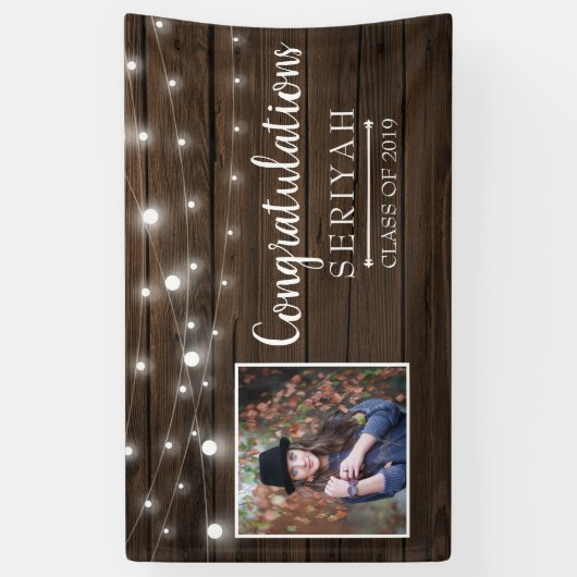 Rustikaler String Lights Abschluss Banner (Vertikal)