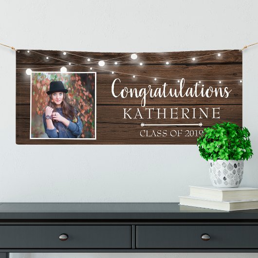 Rustikaler String Lights Abschluss Banner