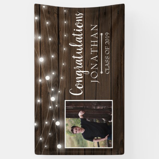 Rustikaler String Lights Barn Wood Abschluss Banner (Vertikal)