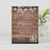 Rustikaler String Lights Mason Jars Script Abschlu Einladung (Stehend Vorderseite)