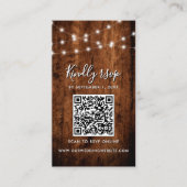 Rustikaler String Lights & Wood Wedding RSVP QR Co Begleitkarte (Vorderseite)