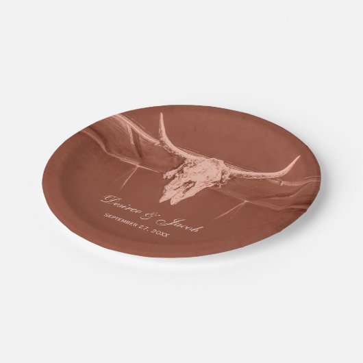 Rustikaler Terracotta Western Kuh Skull Pappteller (Schrägansicht)