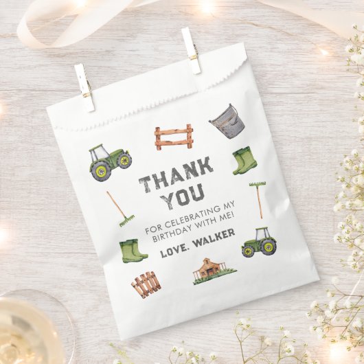 Rustikaler Traktor Farm Green Boy Geburtstag Geschenktütchen (Ausgeschnitten)