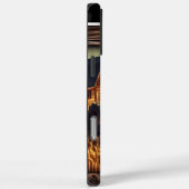 Rustikaler Traktor in den Bergen Case-Mate iPhone Hülle (Rückseite / Rechts)