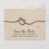 Rustikaler Twine Knot Burlap Save the Date Ankündigungspostkarte (Vorderseite)
