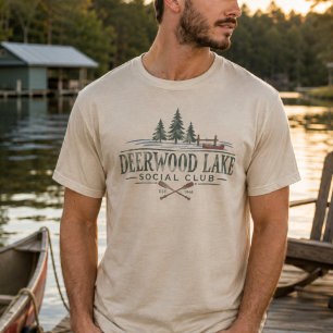 Rustikaler Vintage-Deerwood-Sozialclub T-Shirt