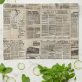 Rustikaler Vintage-Zeitungs-Patchwork-Collage Geschirrtuch (Gefaltet)