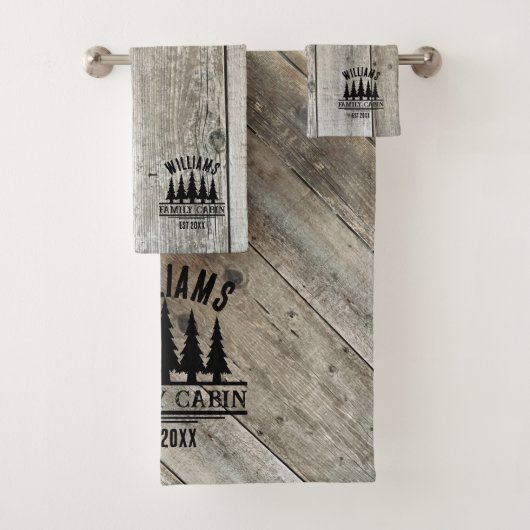 Rustikaler Wald Personalisierte Familienhäuser Nam Badhandtuch Set (Insitu)