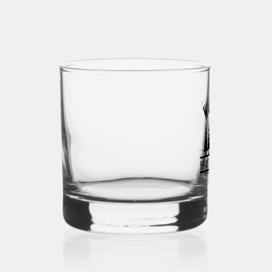 Rustikaler Wald Personalisierte Familienhäuser Nam Whiskyglas (Rechts)