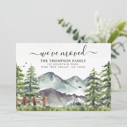 Rustikaler Waldberg Wir haben neue Zuhause-Bewegun Ankündigung (Stehend Vorderseite)