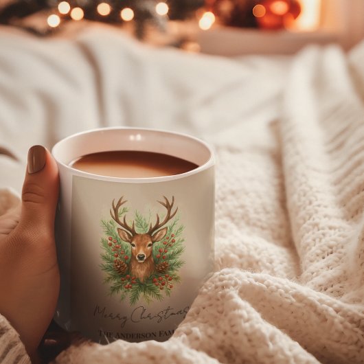 Rustikaler Waldhirschkopf mit Winterlaub -  Kaffeetasse
