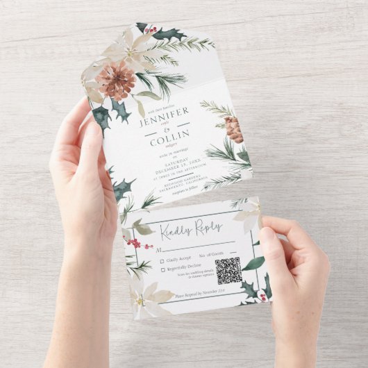 Rustikaler Weihnachtskiefer & Berries White QR Cod All In One Einladung (Abreißen)