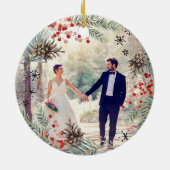 Rustikaler Weihnachtskranz | Herr & Mrs. Foto Kera Keramik Ornament (Hinten)
