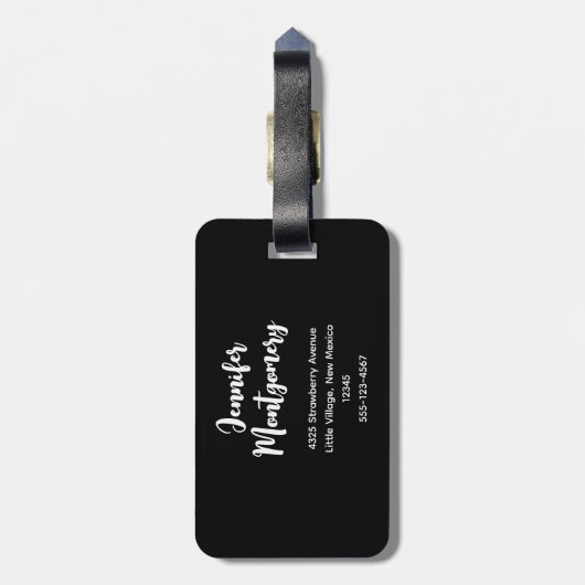 Rustikaler Weihnachtstisch mit Kiefer und Schnee Gepäckanhänger (Rückseite vertikal)