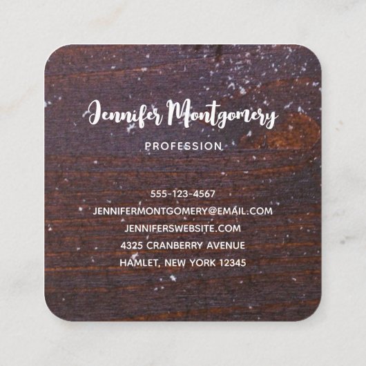 Rustikaler Weihnachtstisch mit Kiefer und Schnee Quadratische Visitenkarte (Rückseite)