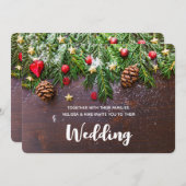 Rustikaler Weihnachtstisch mit Pine & Snow Hochzei Einladung (Vorne/Hinten)
